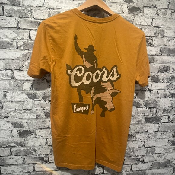 EUC Coors Women's Bull Graphic T-Shirt Size Medium - Picture 7 of 9